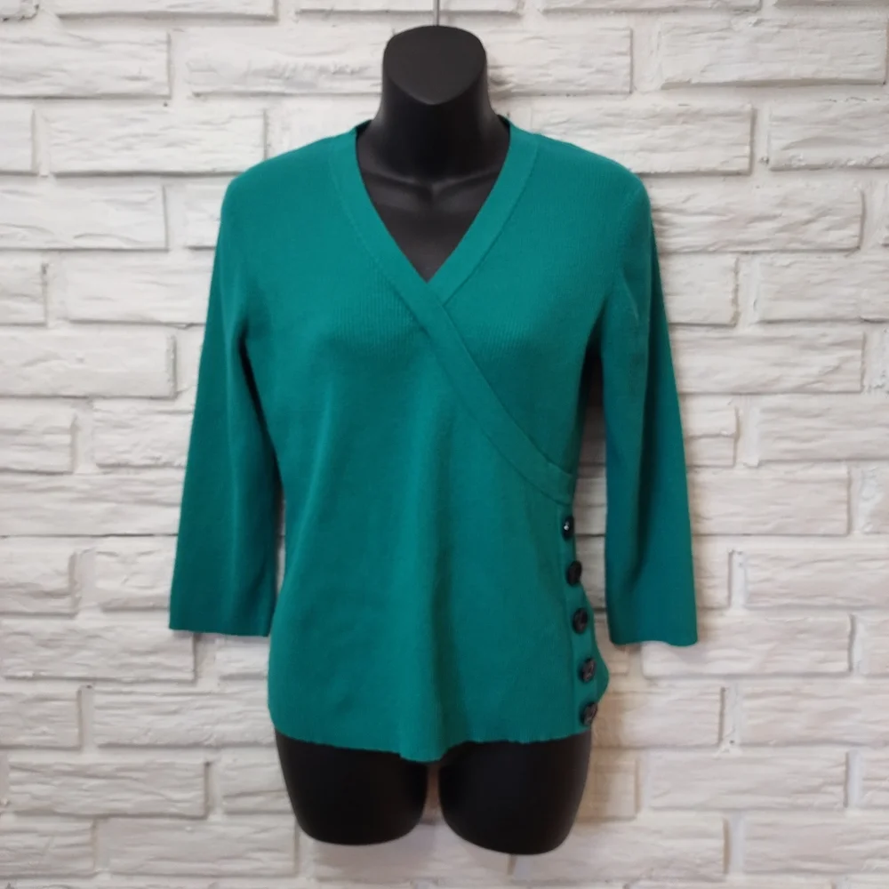 Dressbarn Sweater Size L